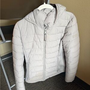 Calvin Klein Women's Light Gray Puffer Jacket